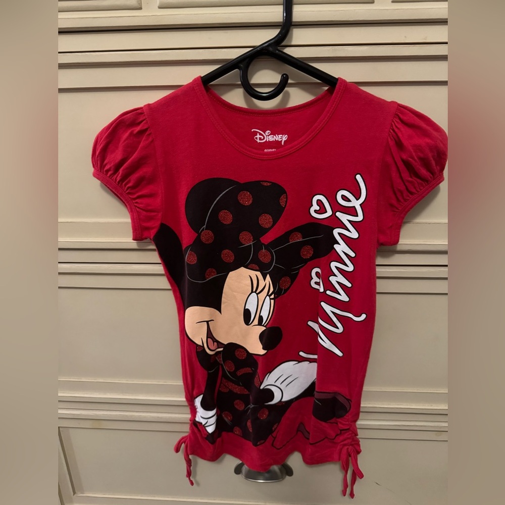 Girls Minnie Mouse shirt
